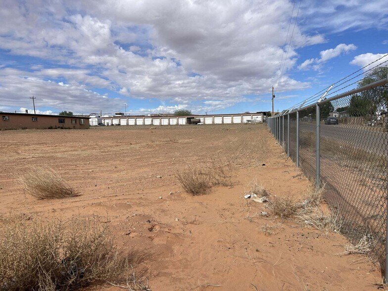 More Photos Of 50 E Concord Bridge St, Big Water Light Distribution For Sale