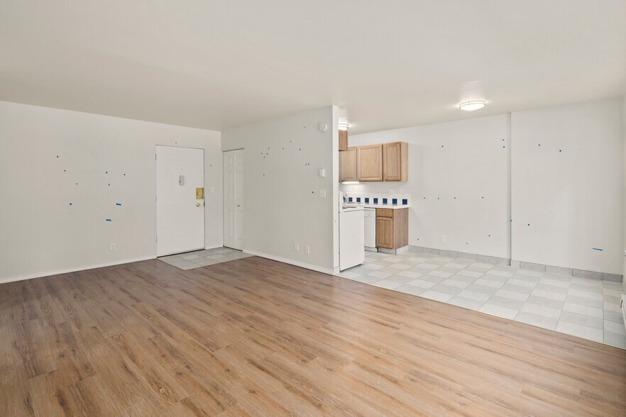 More Photos Of 507 19th Ave E, Seattle Apartments For Sale