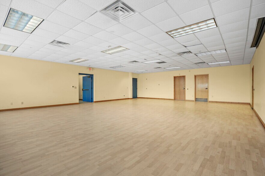 More Photos Of 1210 Fourier Dr, Madison Office For Lease
