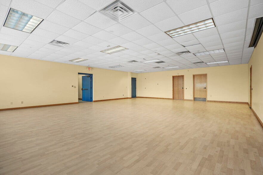 More Photos Of 1210 Fourier Dr, Madison Office For Sale