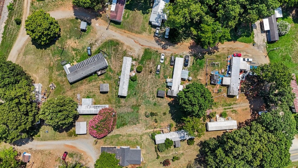 More Photos Of 1678 Stone Street Ext, Mebane Manufactured Housing Mobile Home Park For Sale