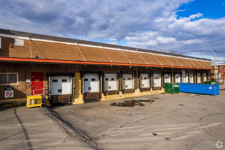 More Photos Of 9145 Rue Boivin, Montréal Light Manufacturing For Lease