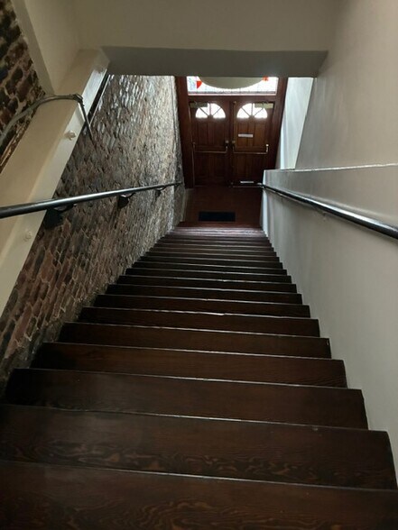 More Photos Of 1616-1624 California St, San Francisco Office For Lease