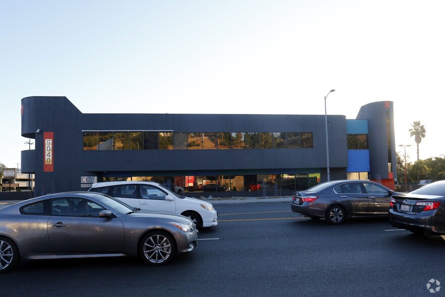 More Photos Of 9040 Topanga Canyon Blvd, Canoga Park Loft Creative Space For Lease