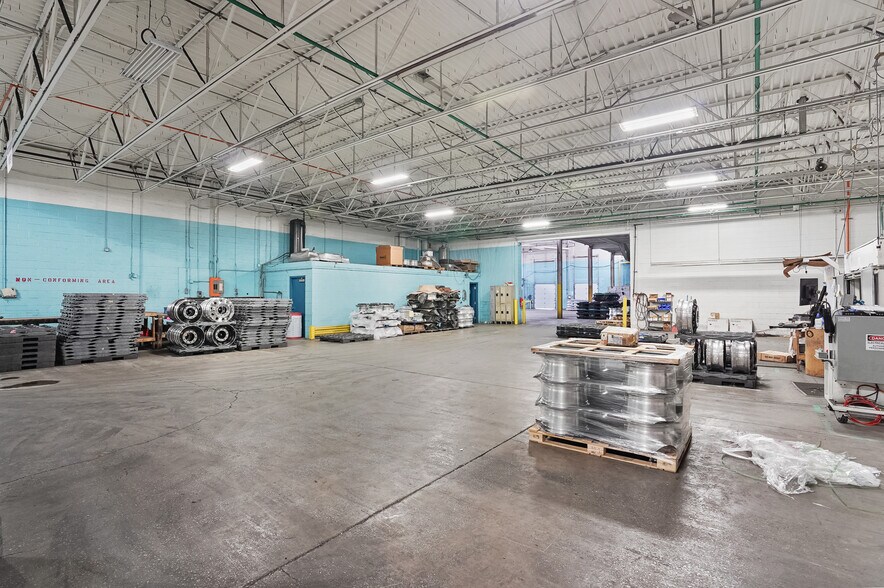 More Photos Of 8525 Clinton Rd, Brooklyn Warehouse For Sale