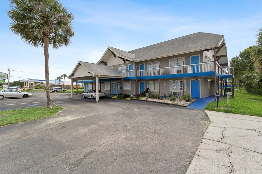 More Photos Of 3220 S Fiske Blvd, Rockledge Hotel For Sale