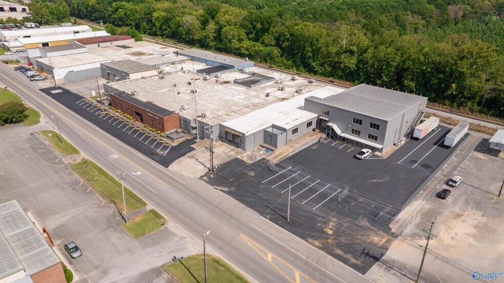 More Photos Of 2807 Gault Ave N, Fort Payne Warehouse For Lease