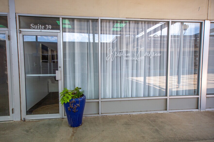 More Photos Of 1229-1233 N Hobart St, Pampa Unknown For Lease