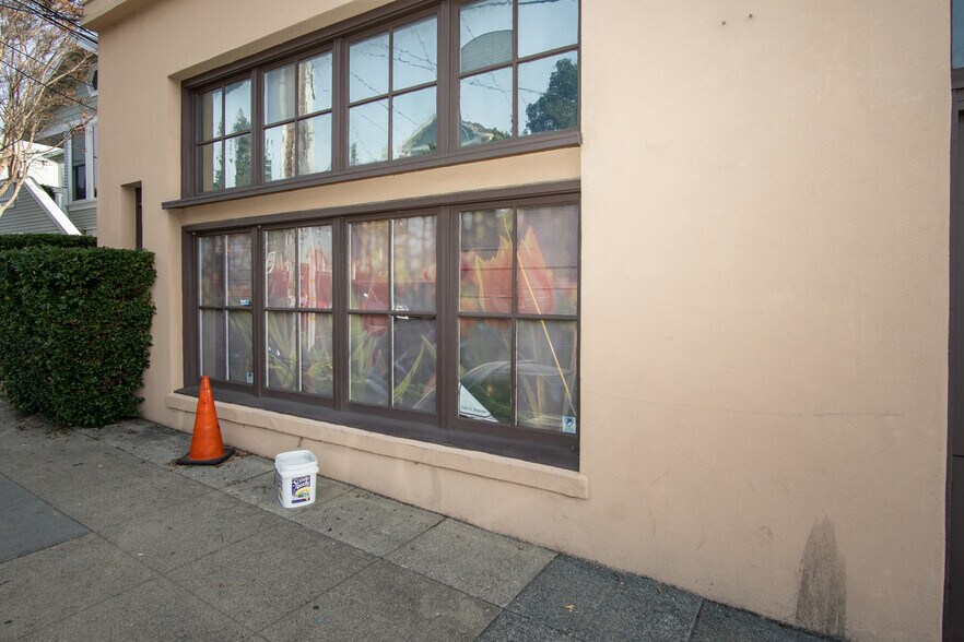 More Photos Of 1566-1574 4th St, San Rafael Storefront Retail Office For Sale