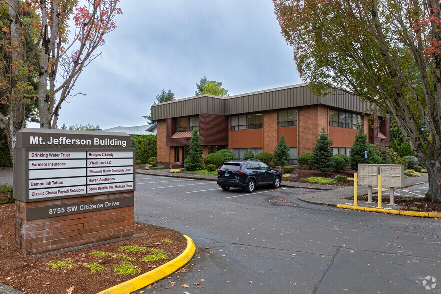 More Photos Of 8755 SW Citizens Dr, Wilsonville Office For Lease