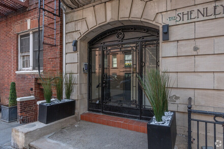 More Photos Of 93 Hicks St, Brooklyn Apartments For Sale