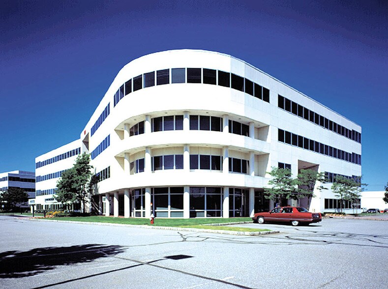 More Photos Of 165 Passaic Ave, Fairfield Office For Lease