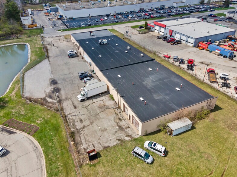 More Photos Of 2551 Tobey Dr, Indianapolis Warehouse For Sale