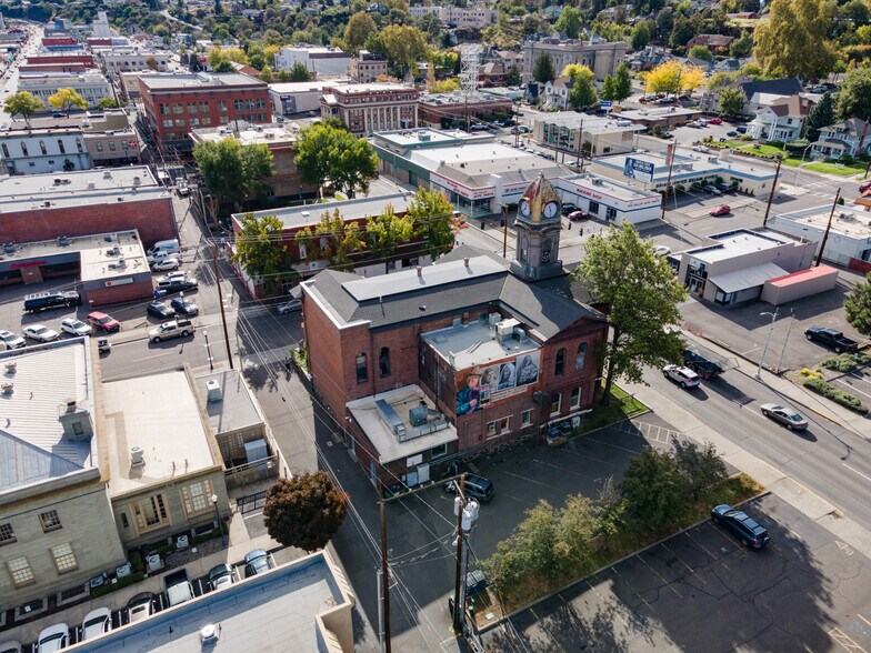 More Photos Of 311 Union St, The Dalles Restaurant For Sale