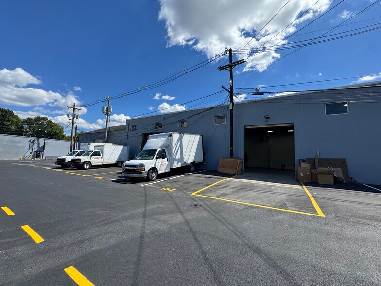 More Photos Of 310 Colfax Ave, Clifton Manufacturing For Lease
