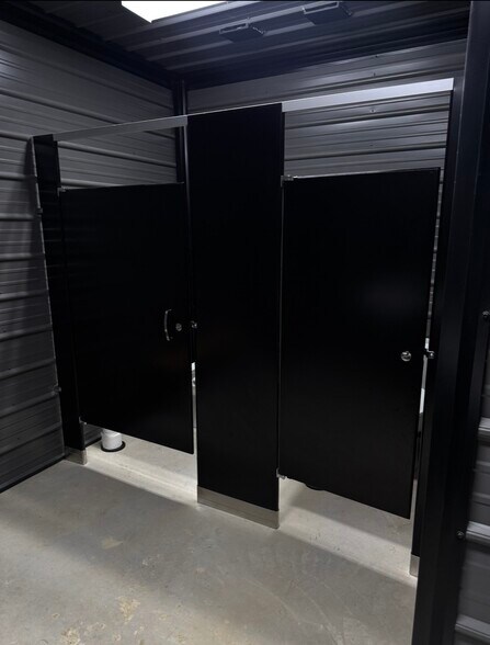 More Photos Of 2635 Campbellsville Rd, Greensburg Sports And Entertainment For Sale