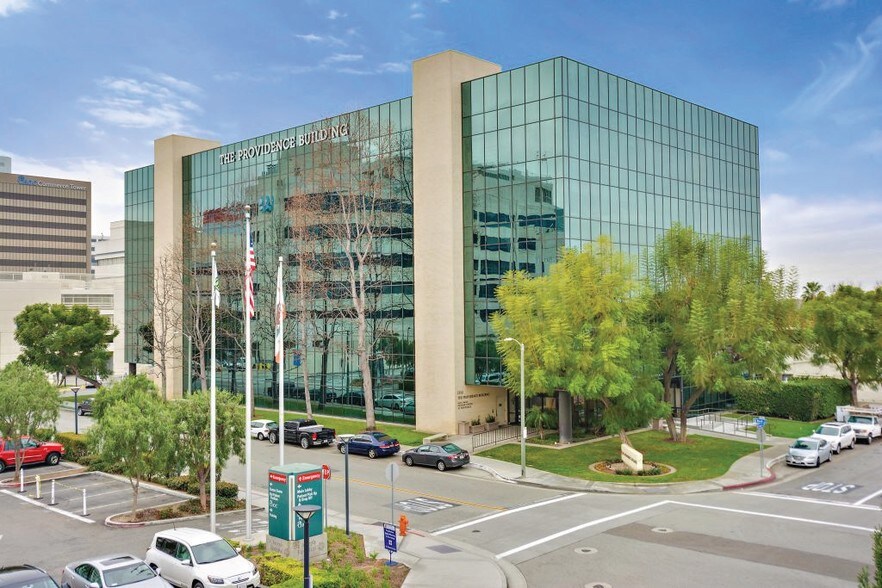 More Photos Of 1310 W Stewart Dr, Orange Office For Sale