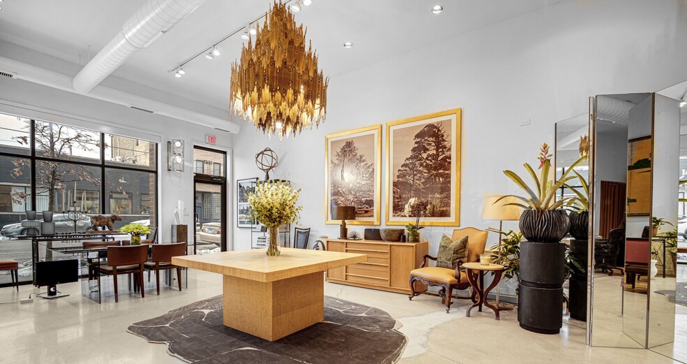 More Photos Of 1847 W Grand Ave, Chicago Storefront Retail Residential For Sale