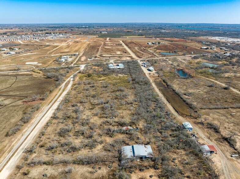 More Photos Of 7821 Gardner rd, San Antonio Land For Sale