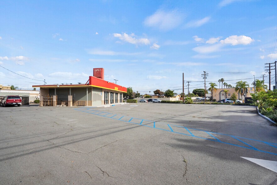 More Photos Of 10471 Magnolia Ave, Anaheim Land For Sale