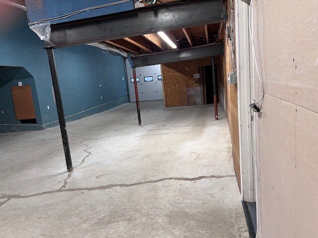 More Photos Of 10-12 Park St, Winchester Flex For Lease