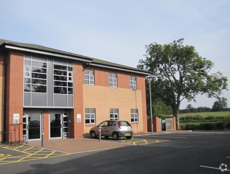 12 Nursery Ct, Leicester LE8 0EX Office For Lease