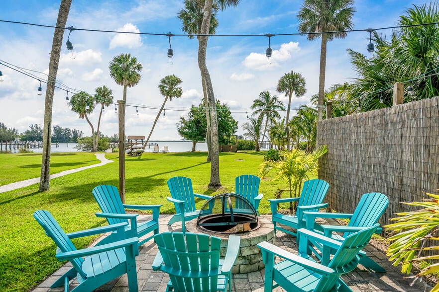 More Photos Of 11450 S Indian River Dr, Sebastian Hotel For Sale