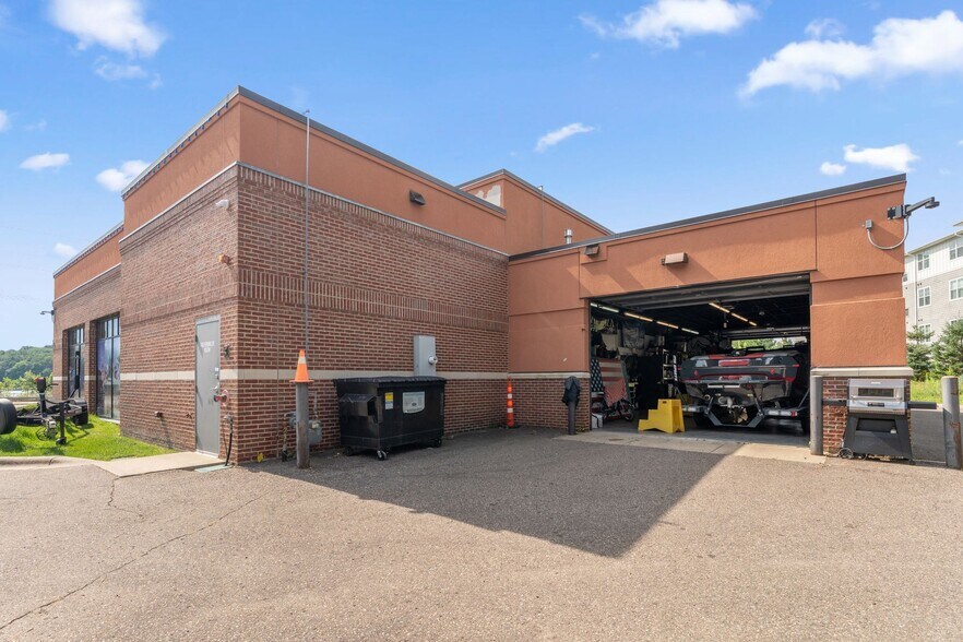 More Photos Of 720 Galpin Lake Rd, Excelsior Freestanding For Sale