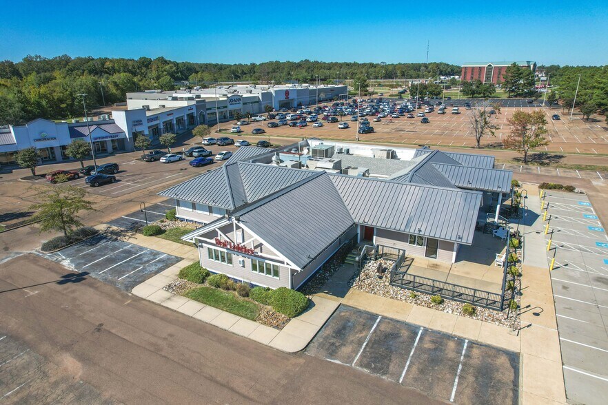 More Photos Of 6357 I 55 N, Jackson Restaurant For Lease