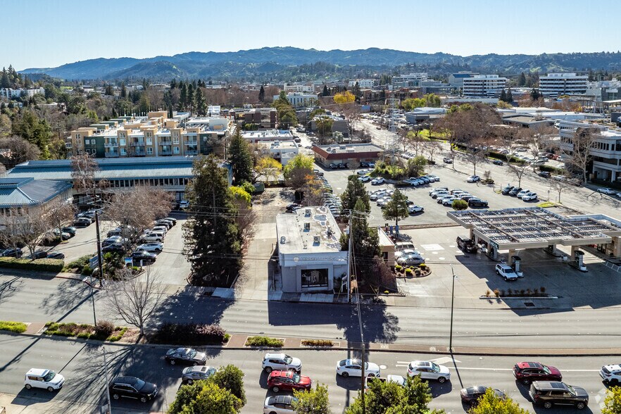 More Photos Of 635 Ygnacio Valley Rd, Walnut Creek Freestanding For Sale