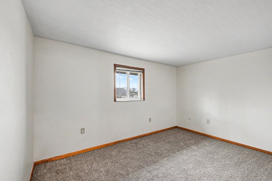 More Photos Of 234-236 High st, Fairborn Multifamily For Sale