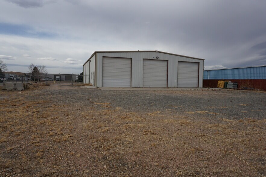More Photos Of 820 N 9th Ave, Brighton Warehouse For Lease