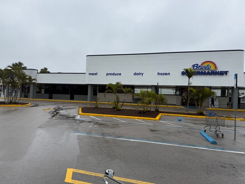 More Photos Of 4150 Hancock Bridge Pky, North Fort Myers Unknown For Lease