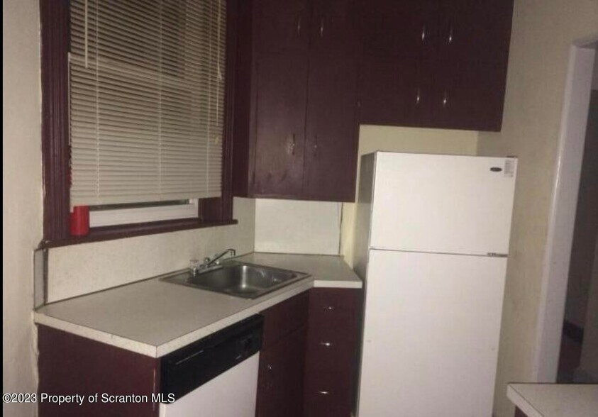 More Photos Of 68-70 W South St, Wilkes-Barre Apartments For Sale