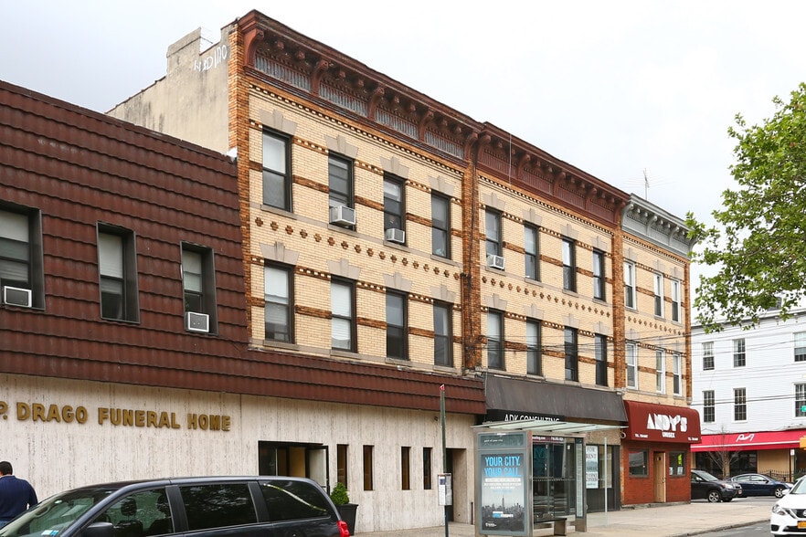 More Photos Of 43-04 30th Ave, Astoria Storefront Retail Residential For Lease