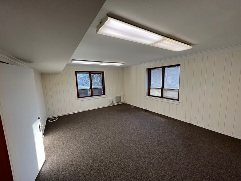 More Photos Of 115 Quimby St, Westfield Office For Lease