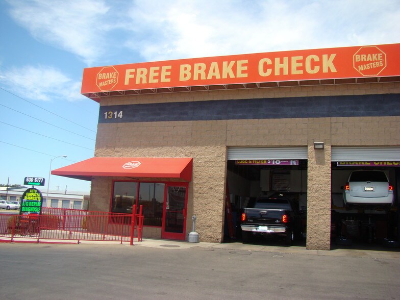 More Photos Of 1314 N Nellis Blvd, Las Vegas Auto Repair For Lease