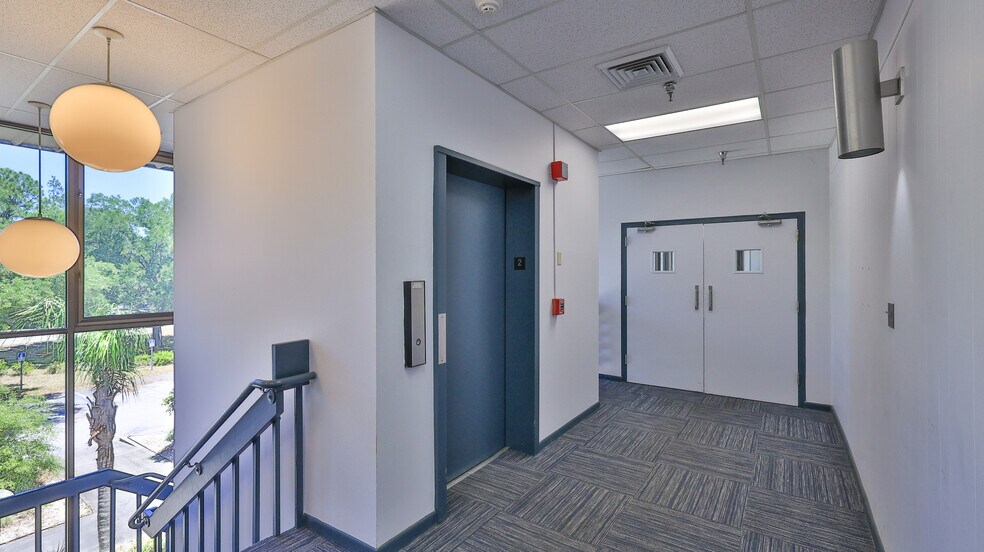 More Photos Of 2 Commerce Blvd, Palm Coast Warehouse For Lease