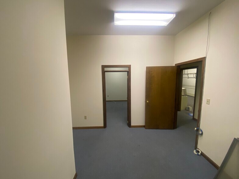 More Photos Of 82 S Main St, Concord Freestanding For Sale