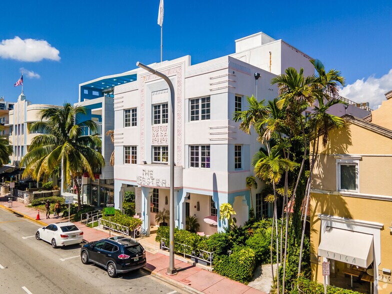 More Photos Of 1220 Collins Ave, Miami Beach Storefront Retail Office For Sale