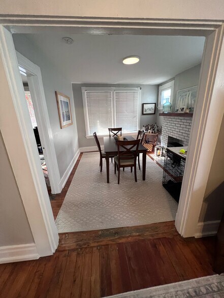 More Photos Of 313 Fairfield Ave, Bellevue Storefront Retail Residential For Sale