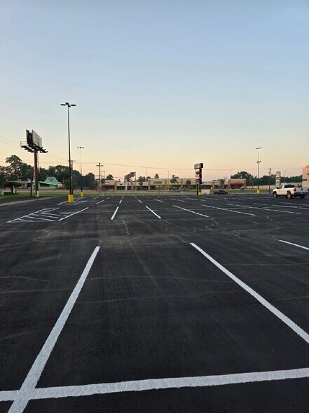 More Photos Of 2949-3061 S John Redditt Dr, Lufkin Unknown For Sale