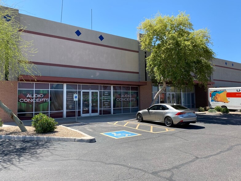 More Photos Of 9123 E Southern Ave, Mesa Showroom For Lease