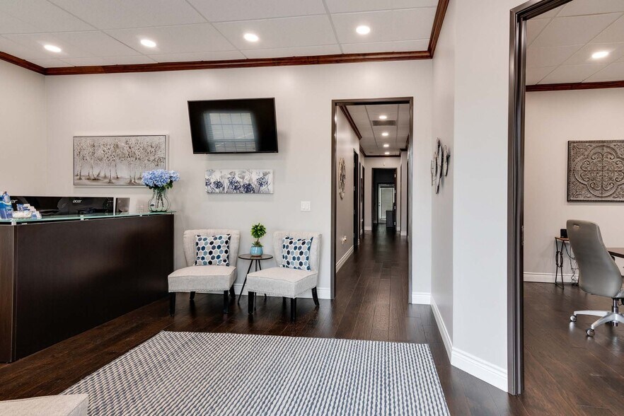 More Photos Of 270 Miron Dr, Southlake Office For Lease