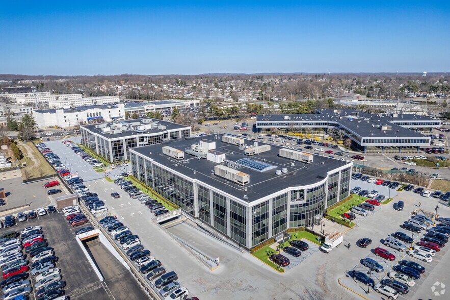 More Photos Of 1991 Marcus Ave, New Hyde Park Medical For Lease