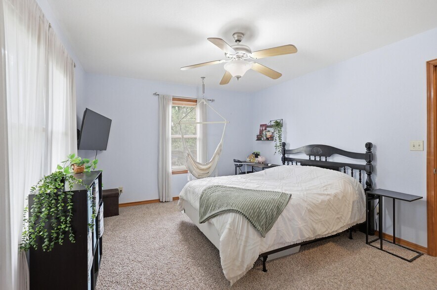 More Photos Of 25695 Mulberry Rd, Webb City Winery Vineyard For Sale