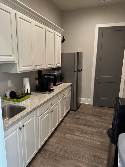 More Photos Of 137 Terra Bella Blvd, Covington Medical For Sale