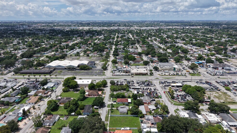 More Photos Of 9301 NW 27th Ave, Miami Auto Dealership For Sale
