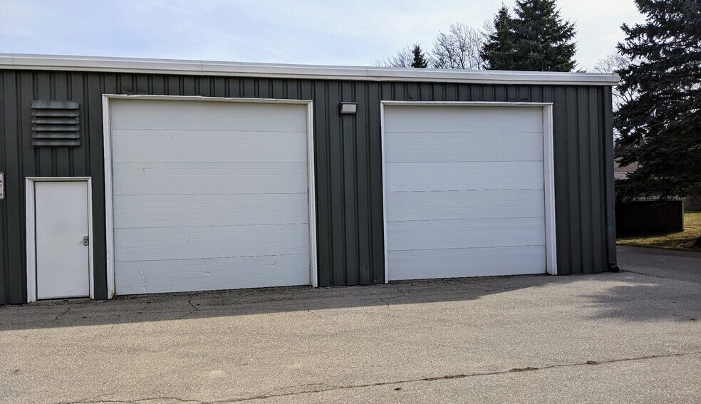More Photos Of 161 Westland Dr, Bad Axe Warehouse For Lease