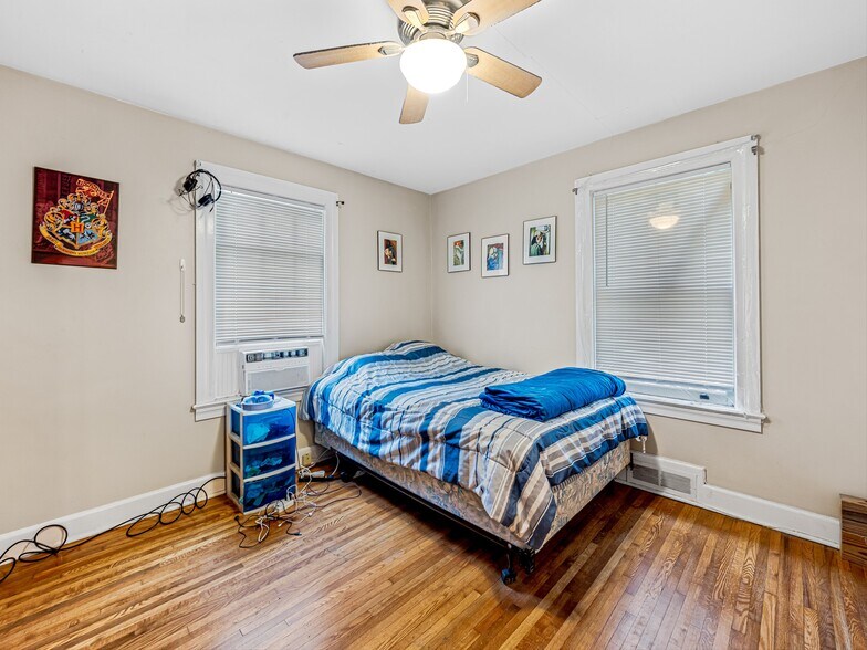 More Photos Of 1029 Patton St, Hendersonville Apartments For Sale
